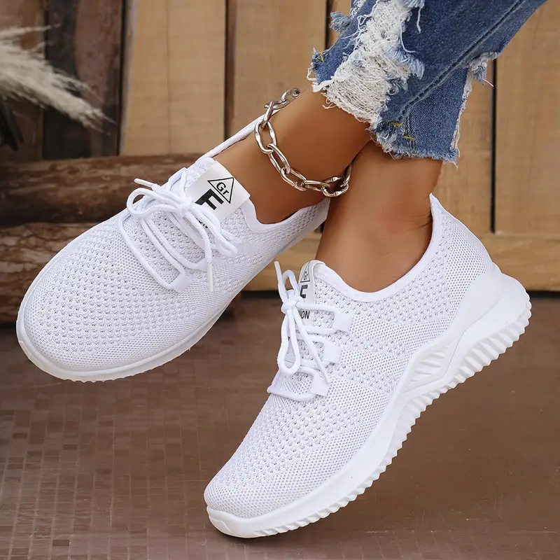 Kadın Sneaker – Modern Sokak Stili